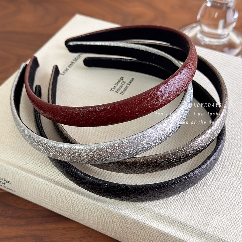 Leatherwork Rings - Headband Kulit Merah Vintage Tipis Berbagai