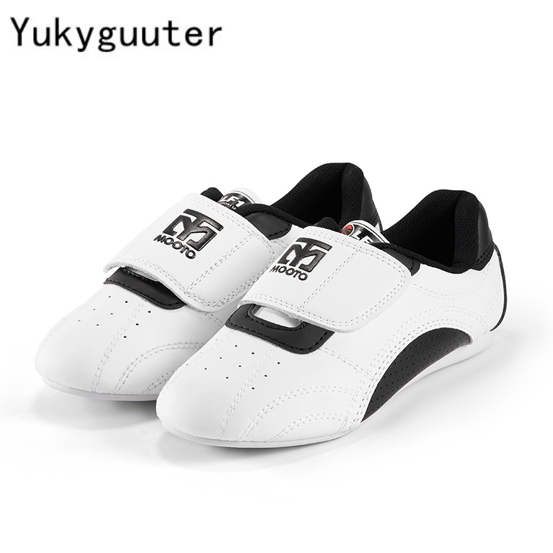 Leather Workout Belt - Sepatu olahraga Taekwondo untuk pria, sepatu